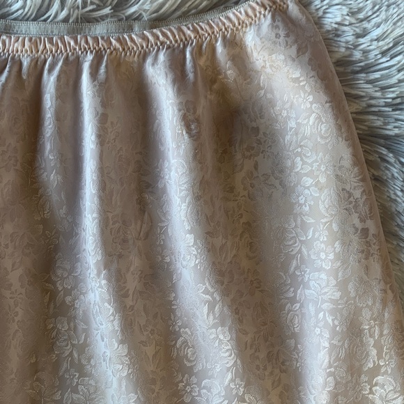 Vintage Christian Dior Petal Pink Lace Detail Slip - Picture 12 of 16